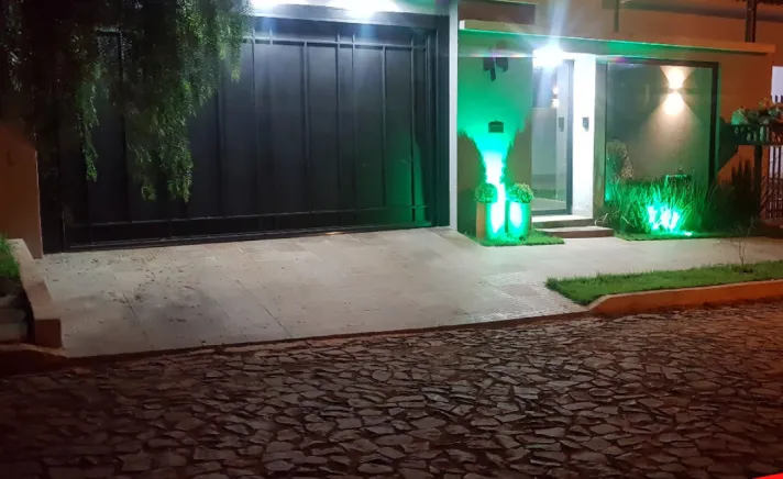 Casa com altíssimo padrão bem localizada em Iretama - PR