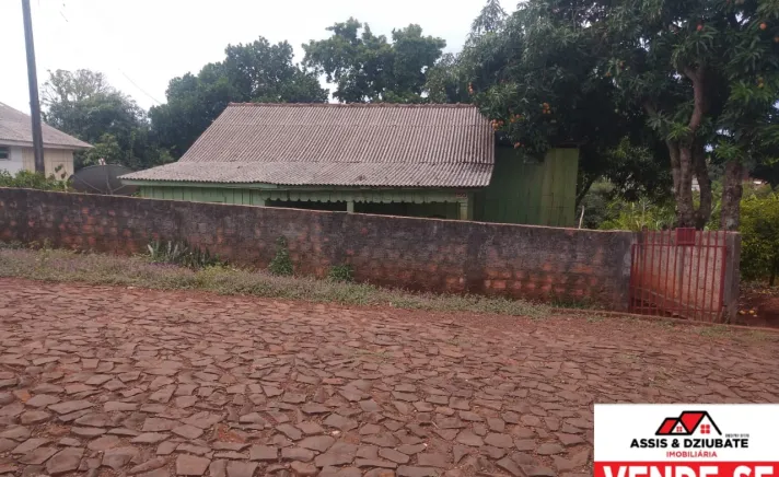 Terreno com casa de madeira perto da coamo em Iretama - PR