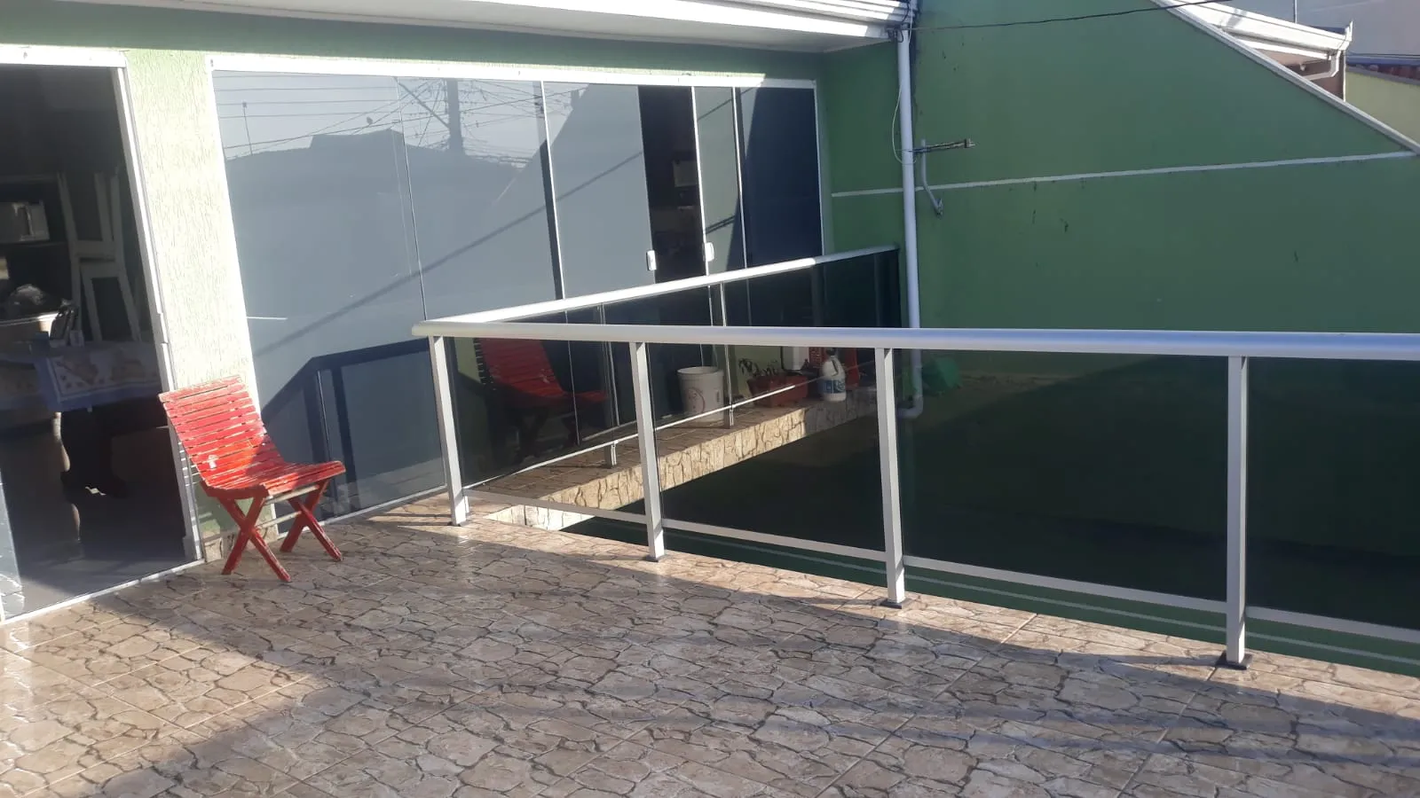 Sobrado + casa a venda em Curitiba-PR — foto 3