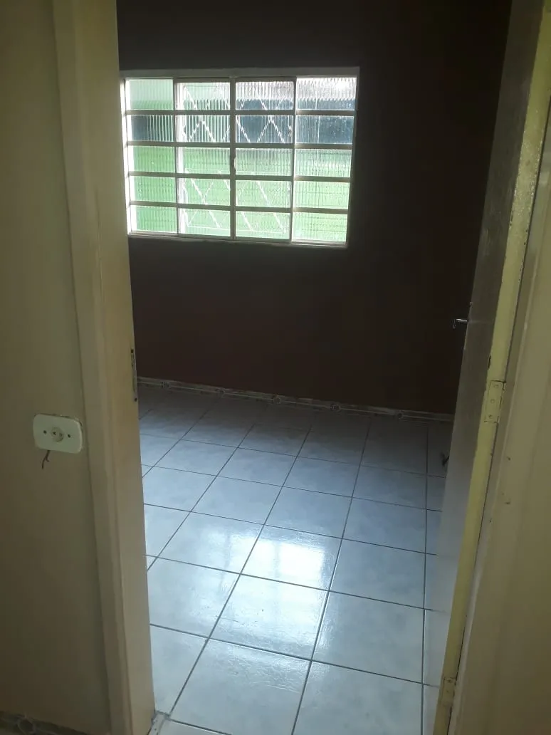 Casa bem localizada em Arapongas Pr — foto 13