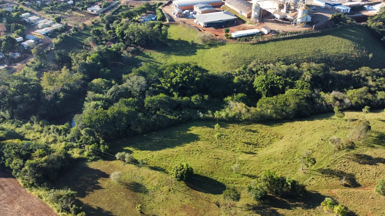 Ótimo Sítio a venda dentro da cidade de Iretama. — foto 8