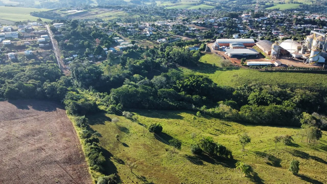 Ótimo Sítio a venda dentro da cidade de Iretama. — foto 28