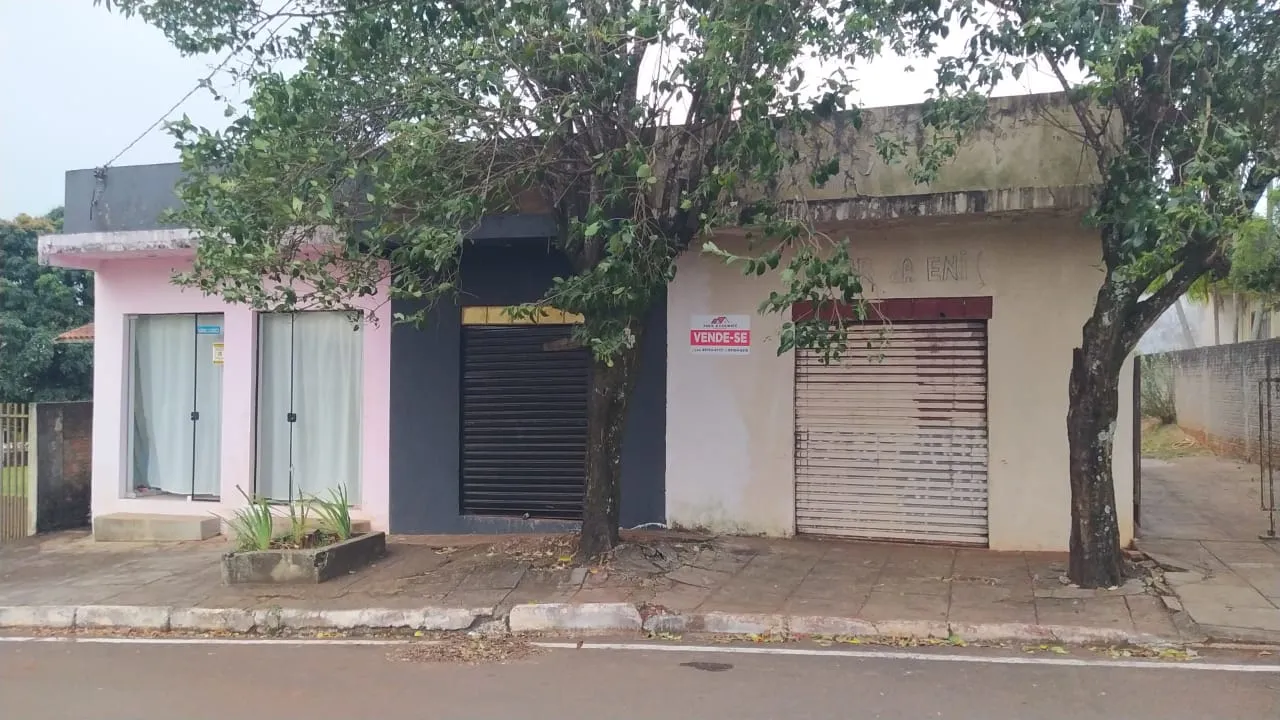 Terreno grande com três salas comerciais a venda em Iretama-PR — foto 4