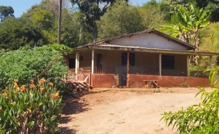 Dois lotes a venda com uma casa em Iretama-PR!
