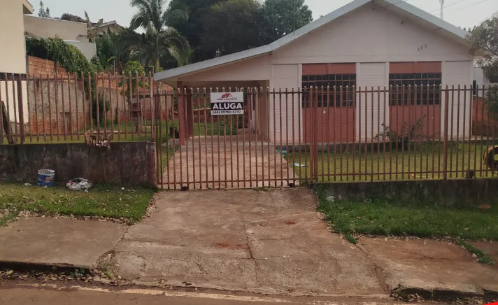 Casa no CENTRO de Iretama a Venda !