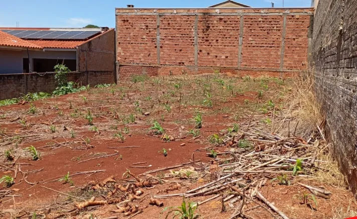 Terreno a venda no Loteamento Jardim Maria Clara em Iretama!